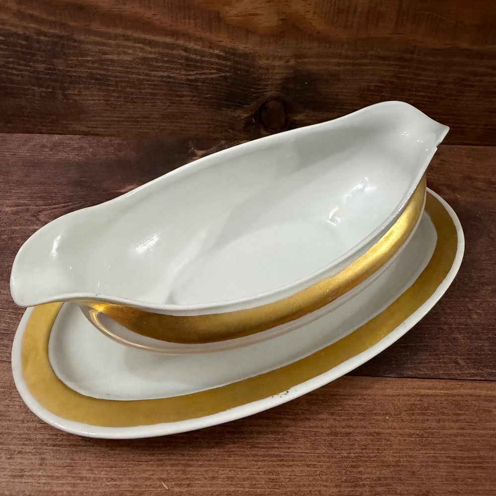 Hutschenreuther Selb Bavaria Pauline Gravy Boat Attached Underplate Gold Trim